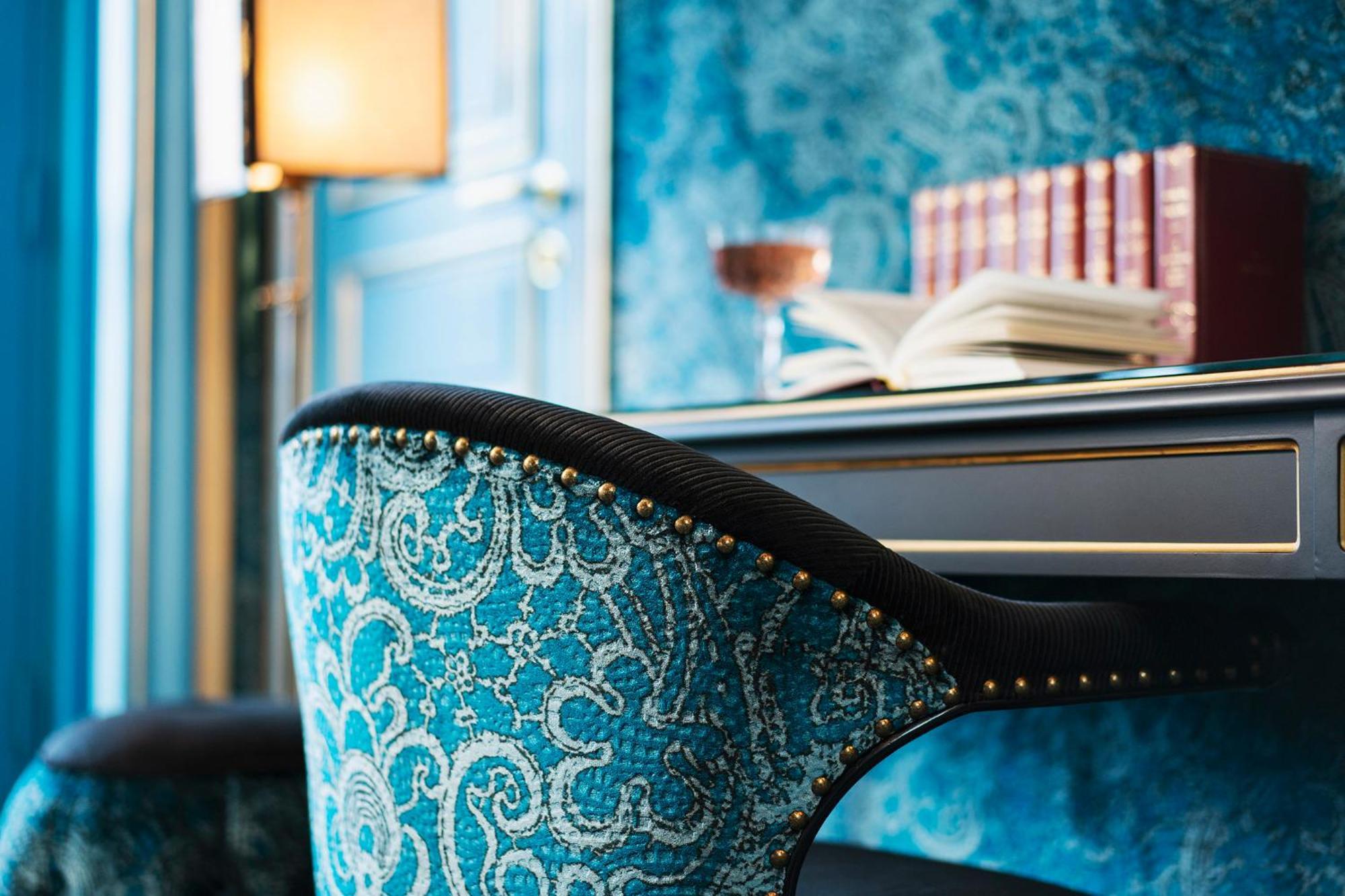 Maison Proust, & La Hotel Parigi